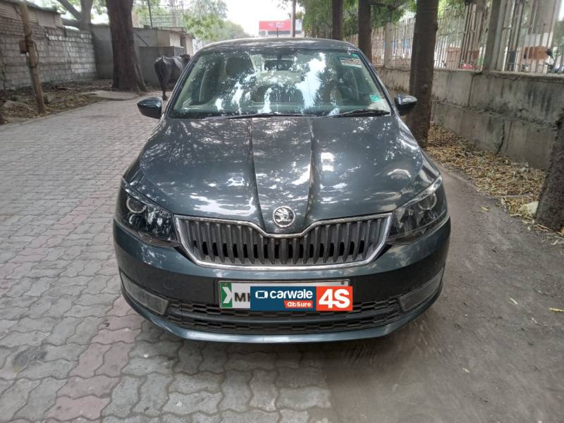 Skoda Rapid Ambition 1.6 MPI AT