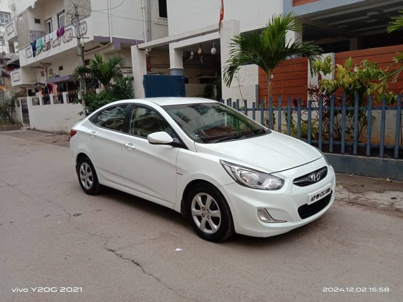 Hyundai Verna Transform 1.6 VTVT