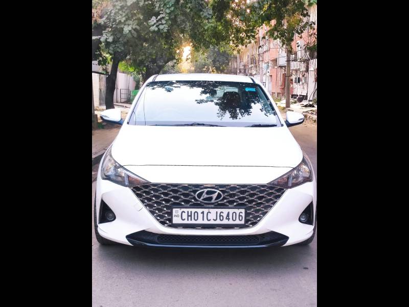 Hyundai Verna S Plus 1.5 CRDi