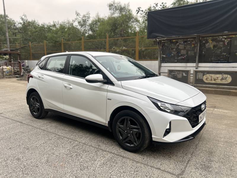 Hyundai i20 Sportz 1.2 IVT