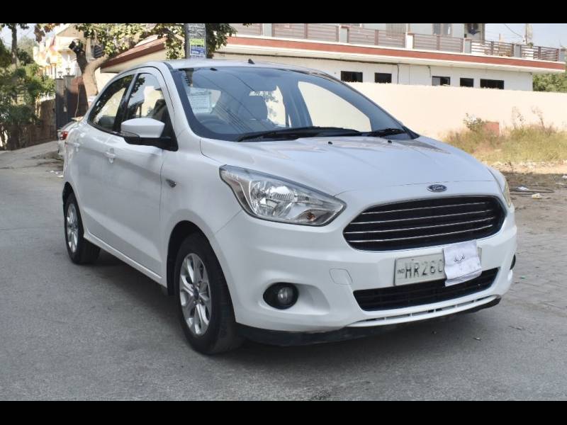 Ford Figo Aspire 1.5 TDCi Titanium (MT) Diesel