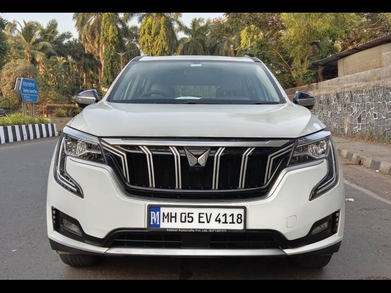 Mahindra XUV700 AX 5 Petrol MT 5 STR