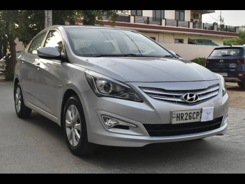 Hyundai Verna 1.6 VTVT SX