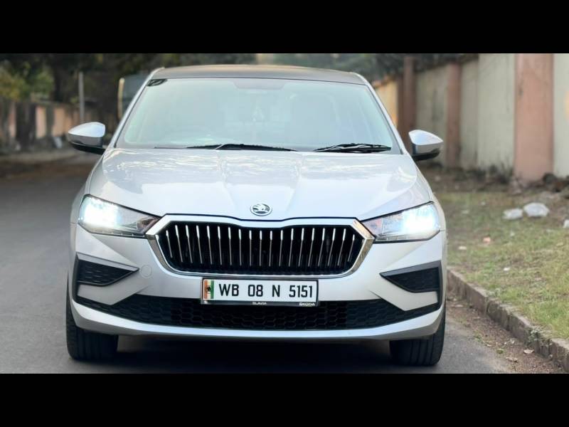 Skoda Slavia Active 1.0L TSI MT