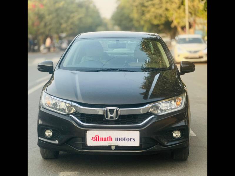 Honda City V Petrol MT