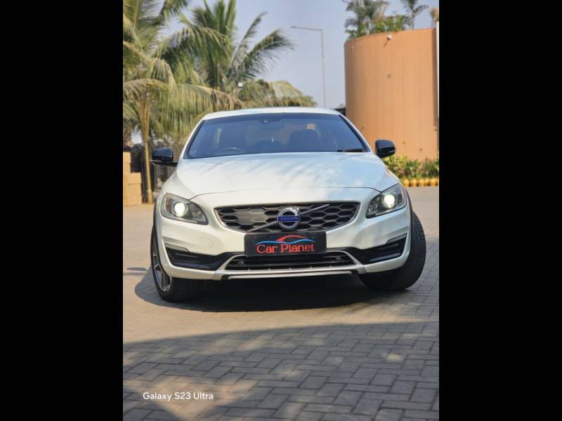 Volvo S60 Cross Country Inscription