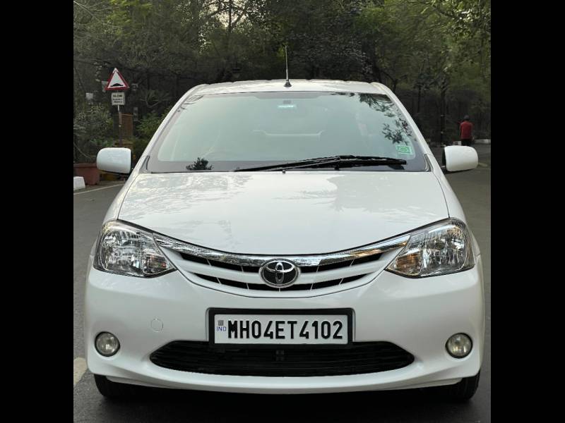 Toyota Etios V