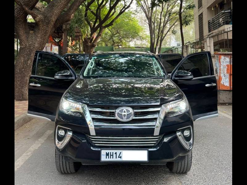 Toyota Fortuner 2.7 4x2 MT