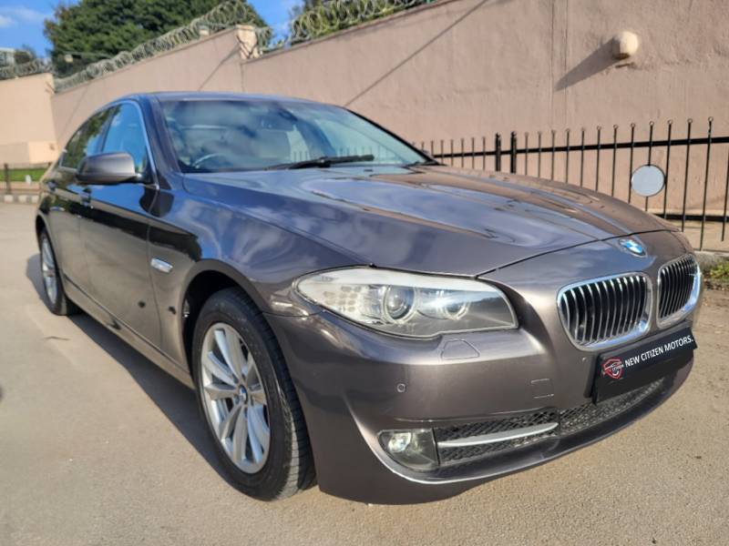 BMW 5 Series 520d Sedan