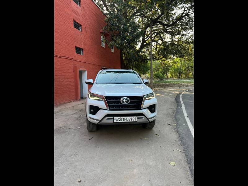 Toyota Fortuner 4X4 AT 2.8 Diesel