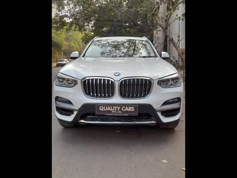 BMW X3 xDrive 30i Luxury Line