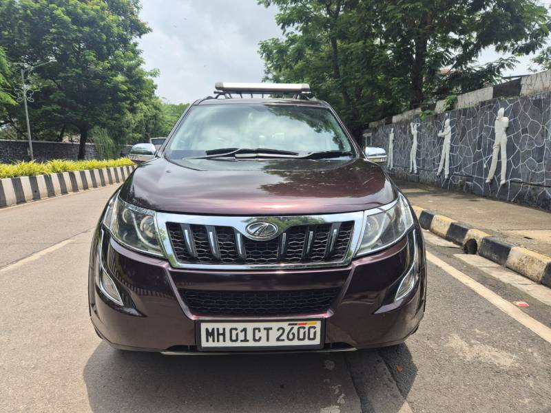 Mahindra XUV500 W10 AT 1.99