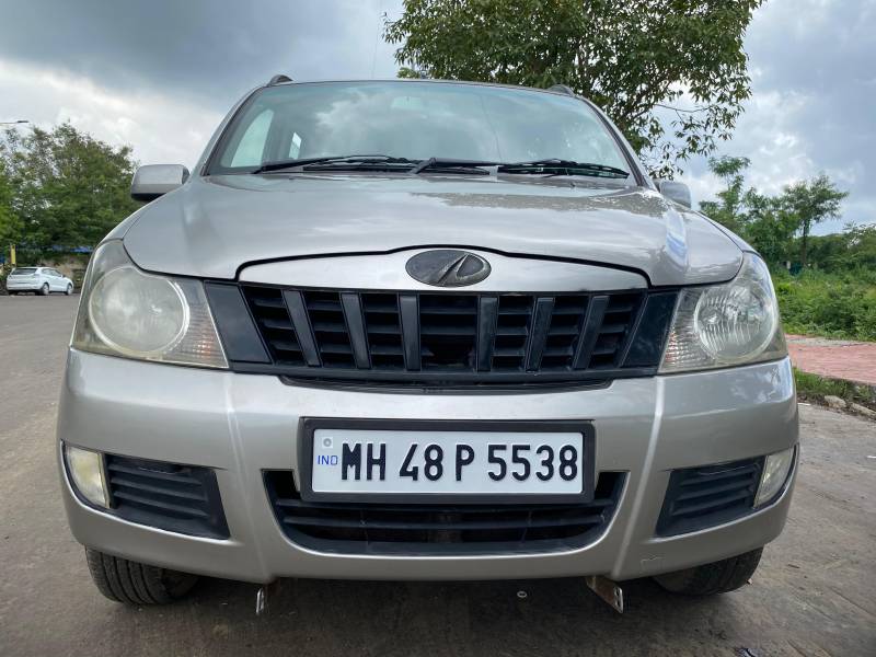 Mahindra Quanto C8