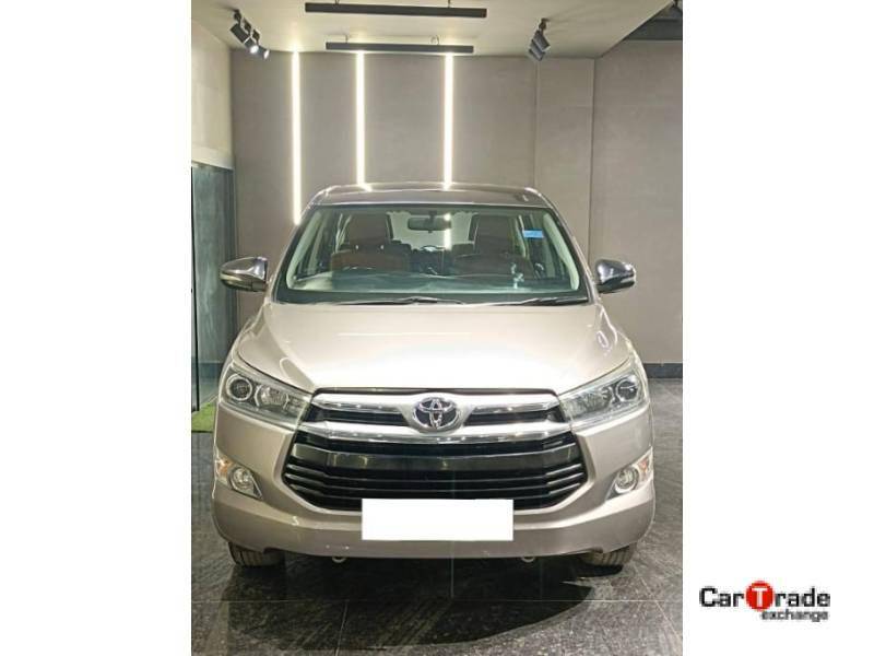 Toyota Innova Crysta 2.7 ZX AT 7 STR