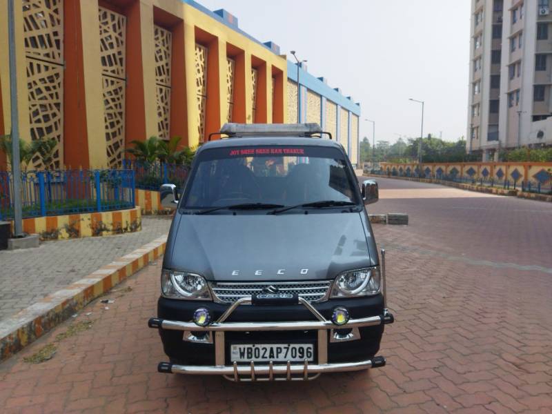 Maruti Suzuki Eeco 5 STR