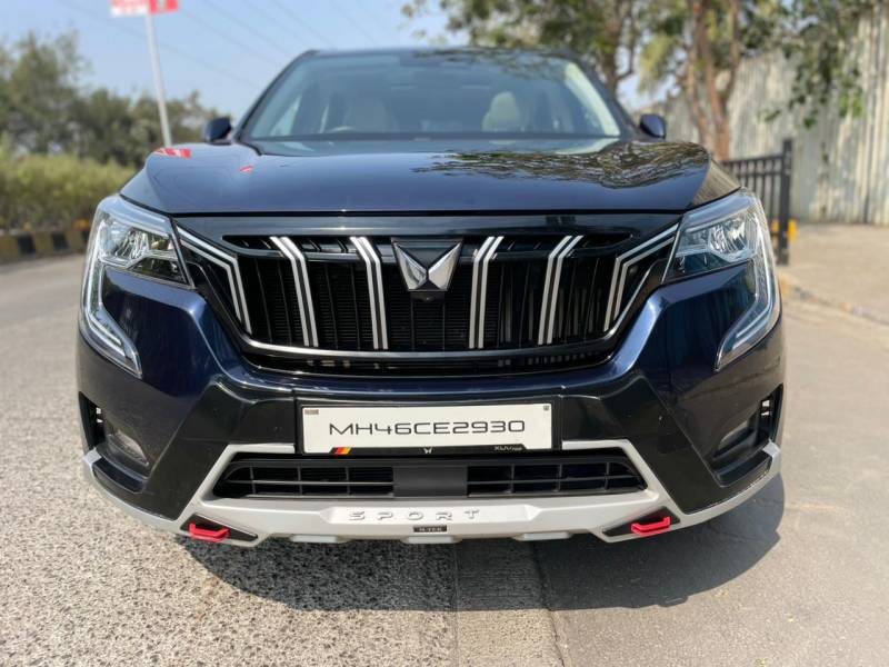 Mahindra XUV700 AX 7 Diesel  AT Luxury Pack 7 STR