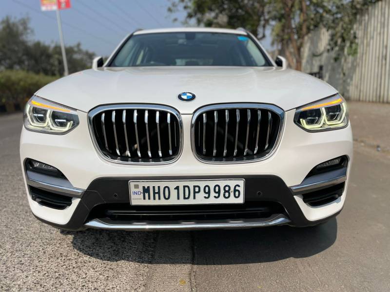 BMW X3 xDrive 30i Luxury Line