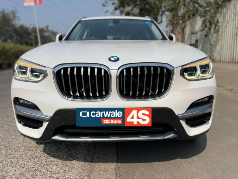 BMW X3 xDrive 30i Luxury Line