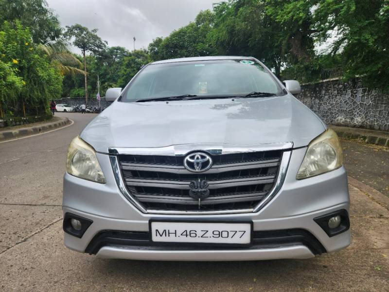 Toyota Innova 2.5 GX 8 STR