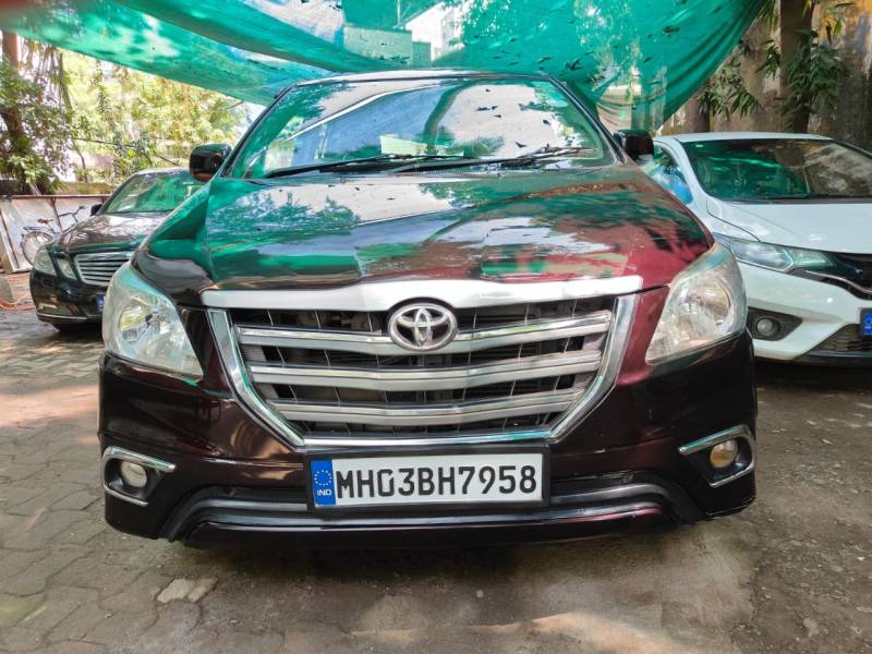 Toyota Innova 2.5 G (Diesel) 8 STR Euro4