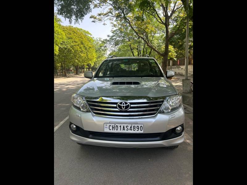 Toyota Fortuner 3.0 4X2 AT