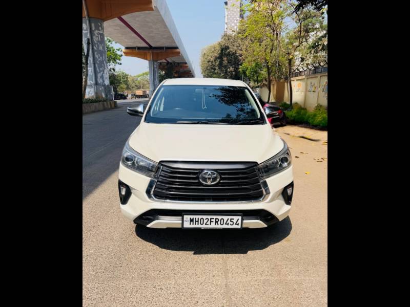 Toyota Innova Crysta 2.4 ZX AT 7 STR