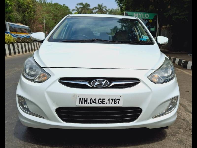 Hyundai Verna Fluidic 1.6 CRDI SX