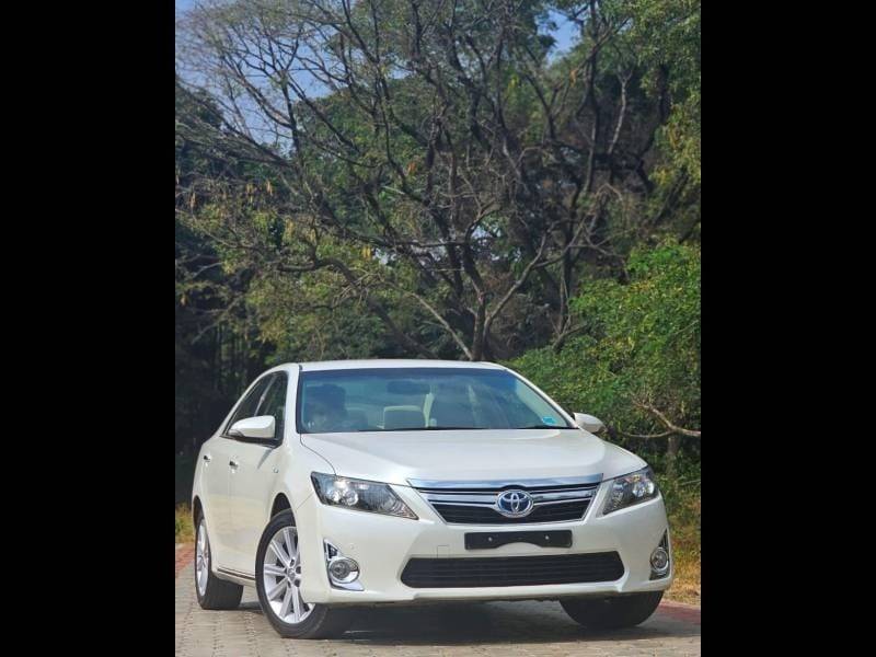 Toyota Camry Hybrid