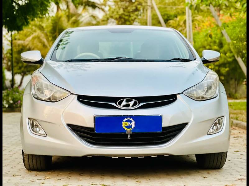 Hyundai Neo Fluidic Elantra 1.8 SX MT VTVT