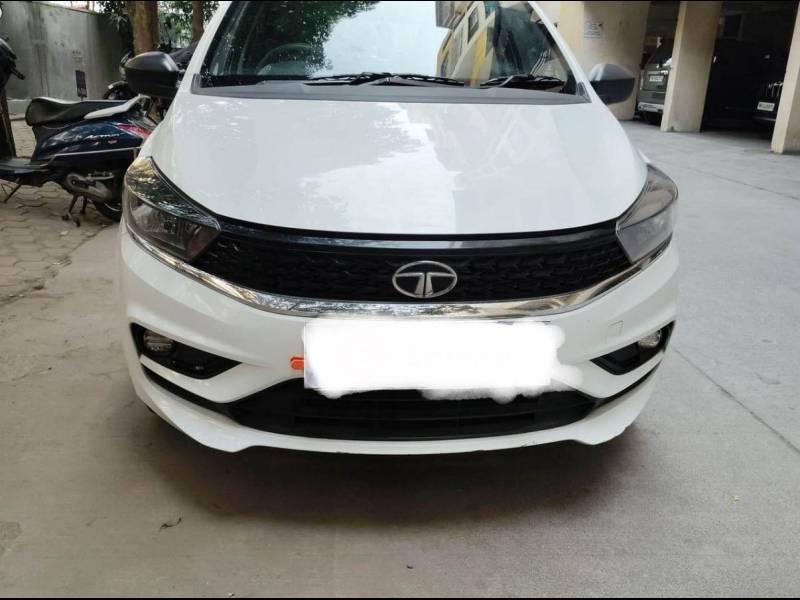 Tata Tiago Revotron XE