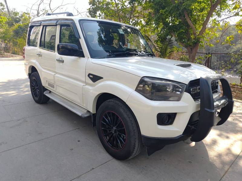 Mahindra Scorpio S5 2WD