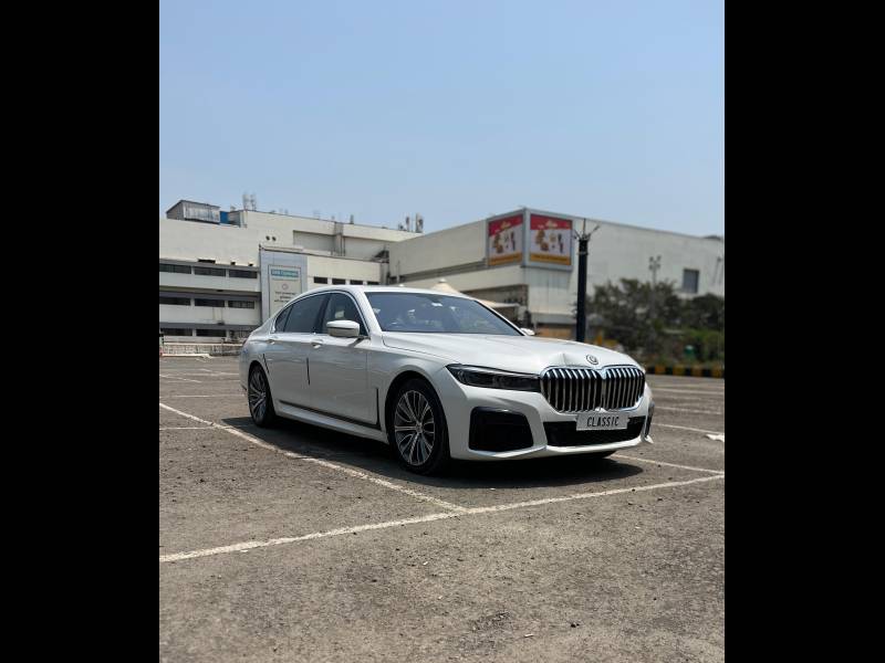 BMW 7 Series 730d Sedan