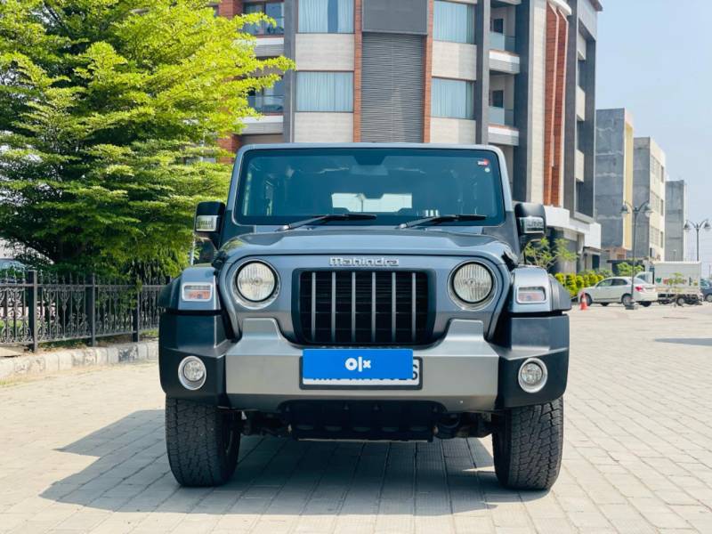 Mahindra Thar LX Hard Top Petrol AT