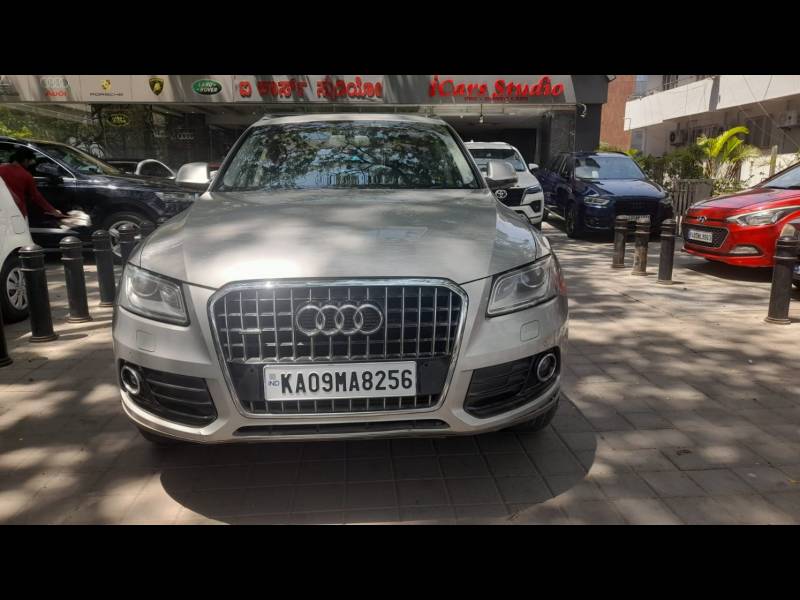 Audi Q5 2.0 TFSI quattro Premium Plus