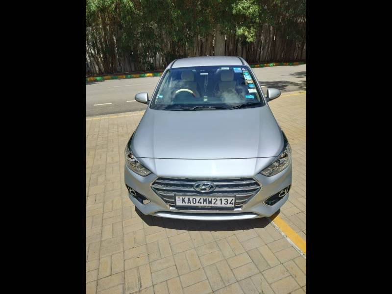 Hyundai Verna VTVT SX 1.6