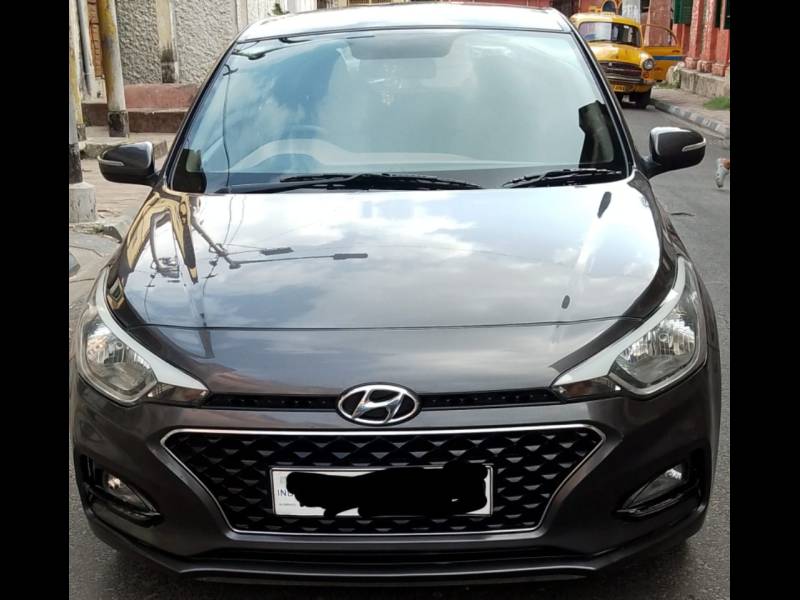 Hyundai i20 Sportz 1.2 IVT Dual Tone