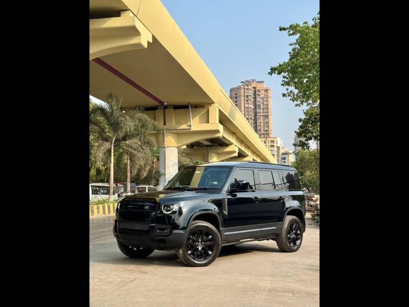 Land Rover Defender 110 SE
