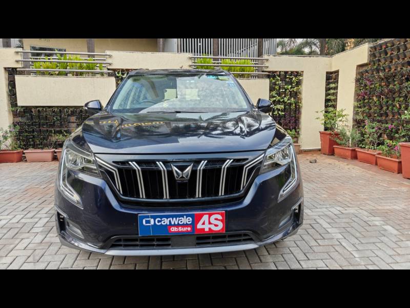 Mahindra XUV700 AX 7 Diesel AT 7 STR