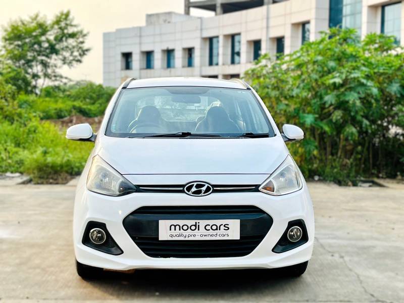 Hyundai Grand i10 Sportz U2 1.2 CRDi