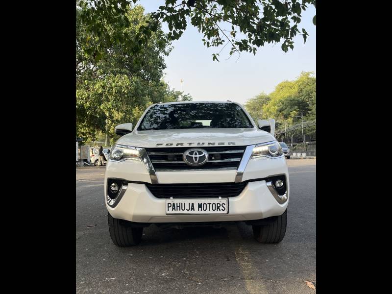 Toyota Fortuner 2.8 4x2 AT