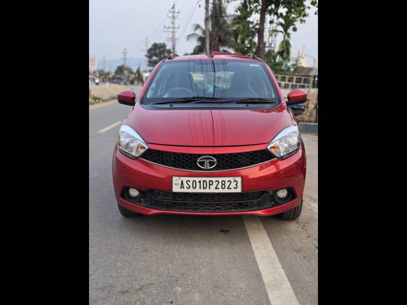 Tata Tiago Revotron XT (O)