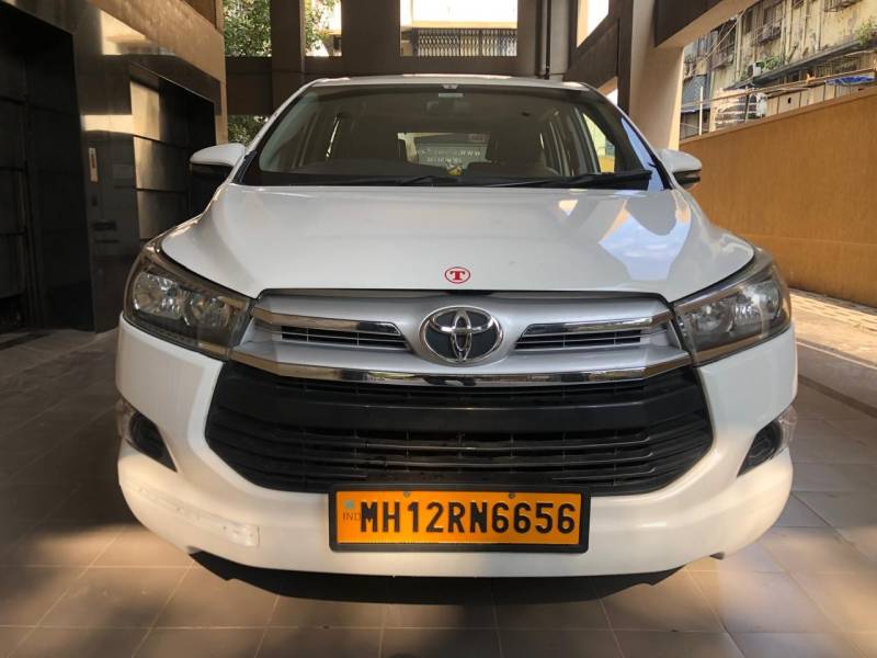 Toyota Innova Crysta 2.4 G 7 STR