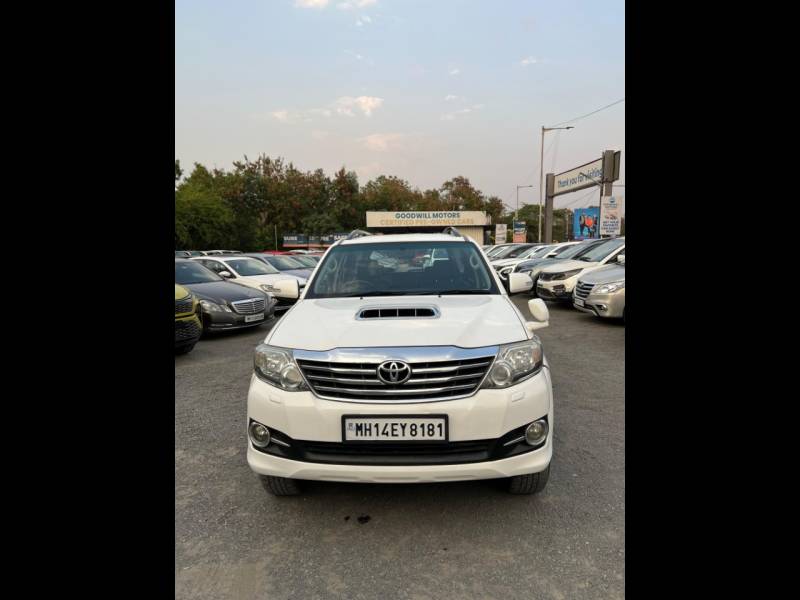 Toyota Fortuner 3.0 4x4 AT