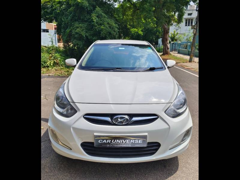 Hyundai Verna Fluidic 1.6 CRDI SX