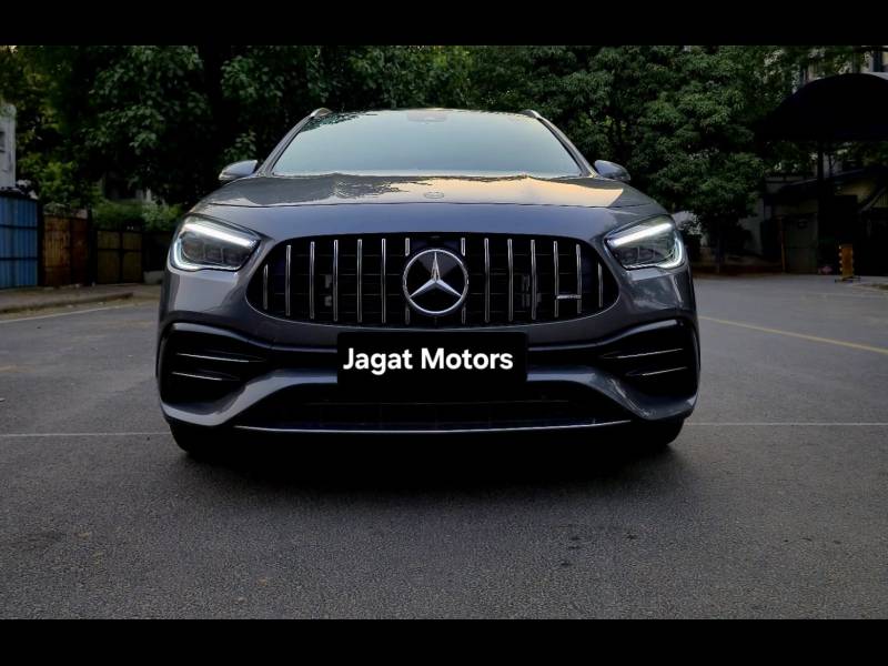 Mercedes Benz AMG GLA35 4MATIC