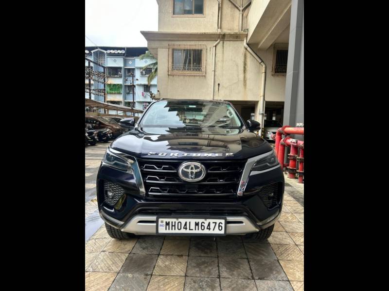 Toyota Fortuner 4X4 MT 2.8 Diesel