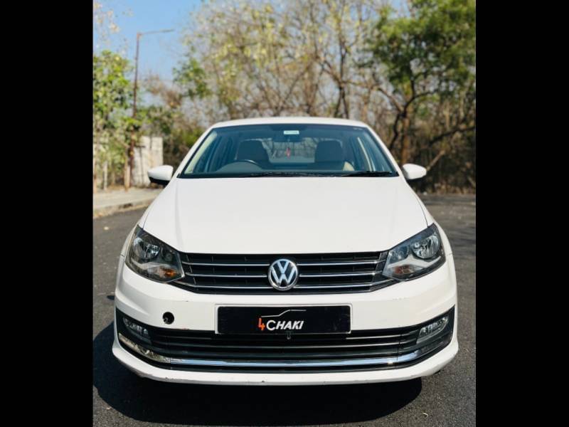 Volkswagen Vento Highline Petrol AT