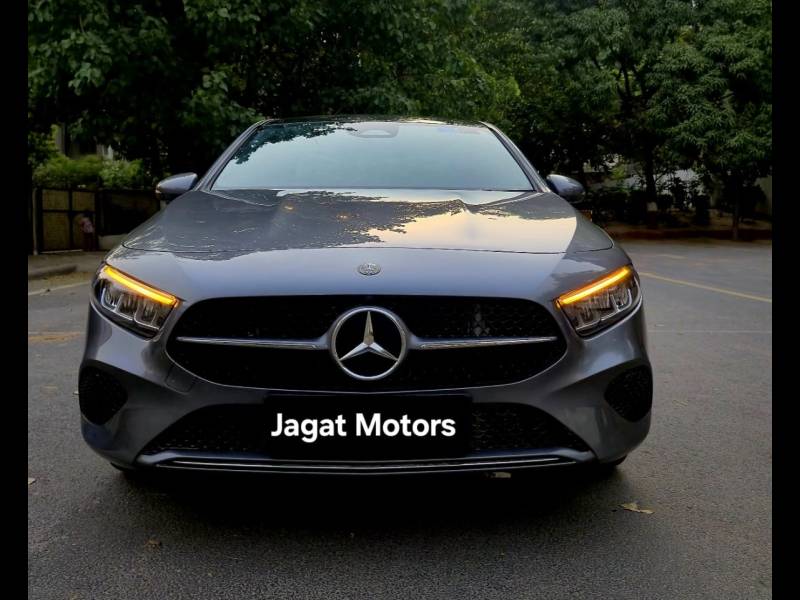 Mercedes Benz A-Class Limousine 200