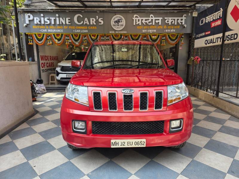 Mahindra TUV300 T8