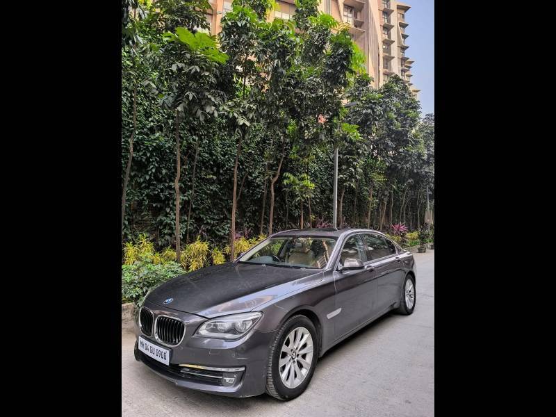 BMW 7 Series 730d Sedan